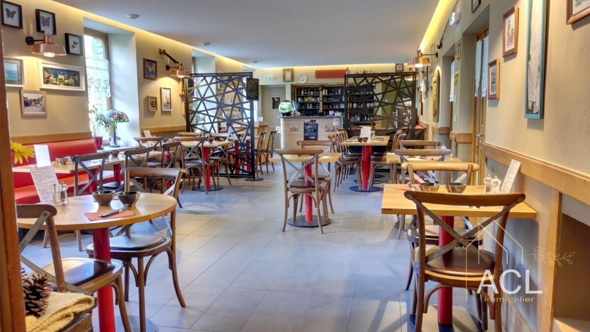 Photo 2 : Crêperie avec murs et fonds – Domaine historique rénové