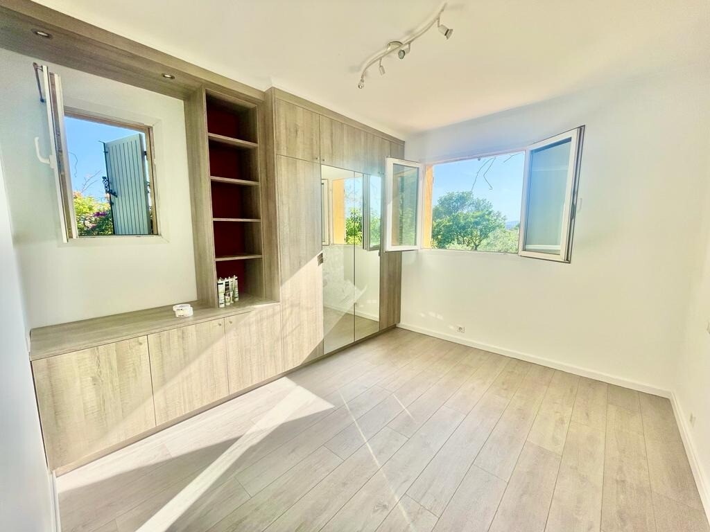Photo 6 : Maison - Saint-Raphaël - 137m²