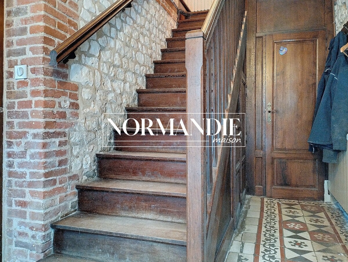 Photo 3 : Maison à vendre à Le Héron en Normandie | 4 chambres 191 m2