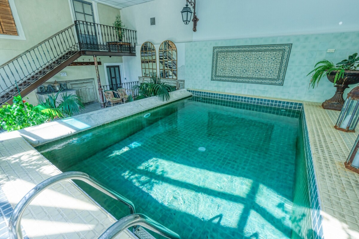 Photo 10 : Propriété - Orange - 710m²