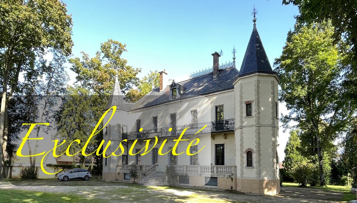 Photo 1 : Propriété - Saint-Marcel - 282m²