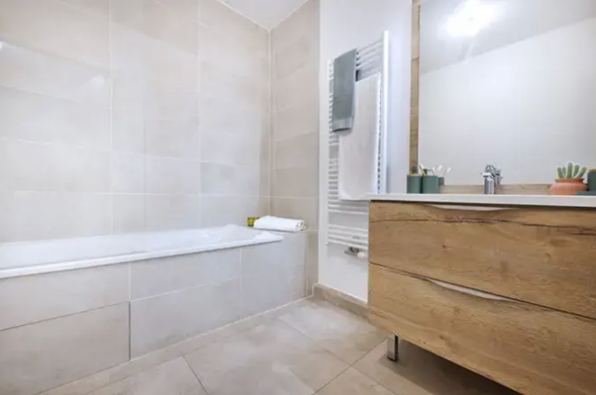 Photo 5 : Appartement - Saint-Genis-Laval - 75m²