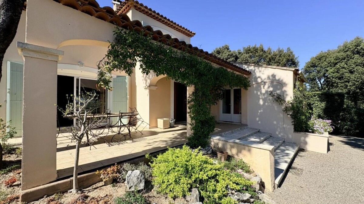 Photo 12 : Superbe villa Provençale avec piscine à Rochefort-du-Gard