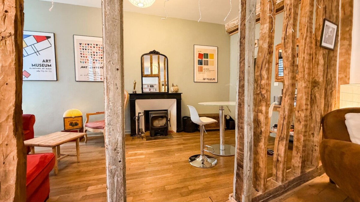 Photo 3 : Maison de charme avec jardin centre ville de Poitiers - Un l