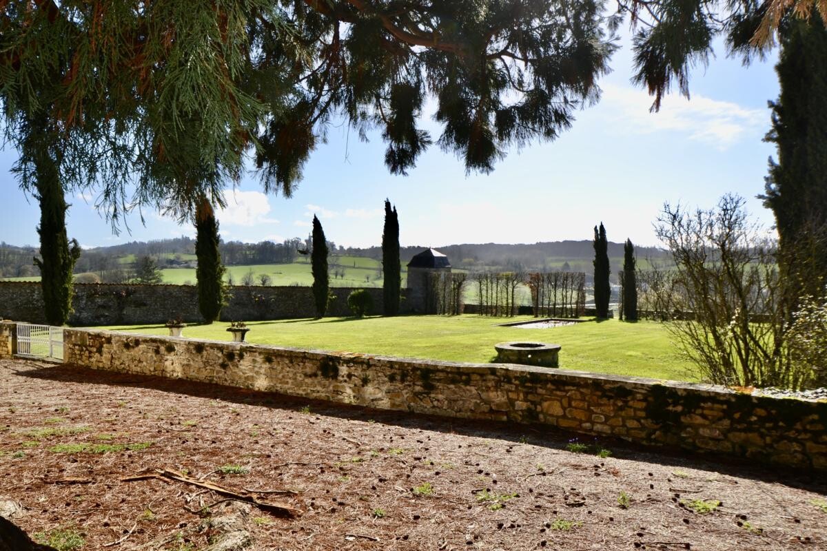 Photo 2 : MAISON DE MAÎTRE