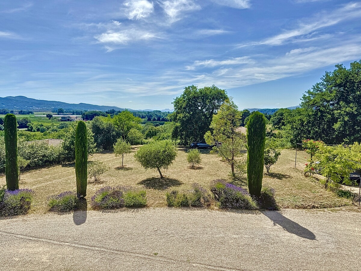 Photo 1 : Maison - Cadenet - 160m²