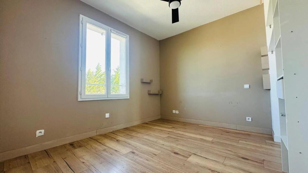 Photo 8 : Maison familiale 4 pièces - 80m² - Rochefort-du-Gard