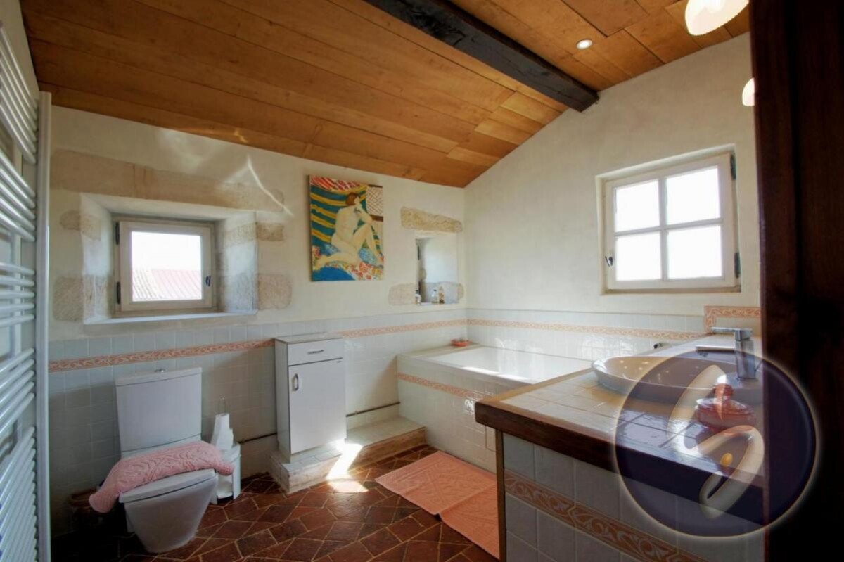 Photo 14 : LOGIS OU MANOIR DU XVI