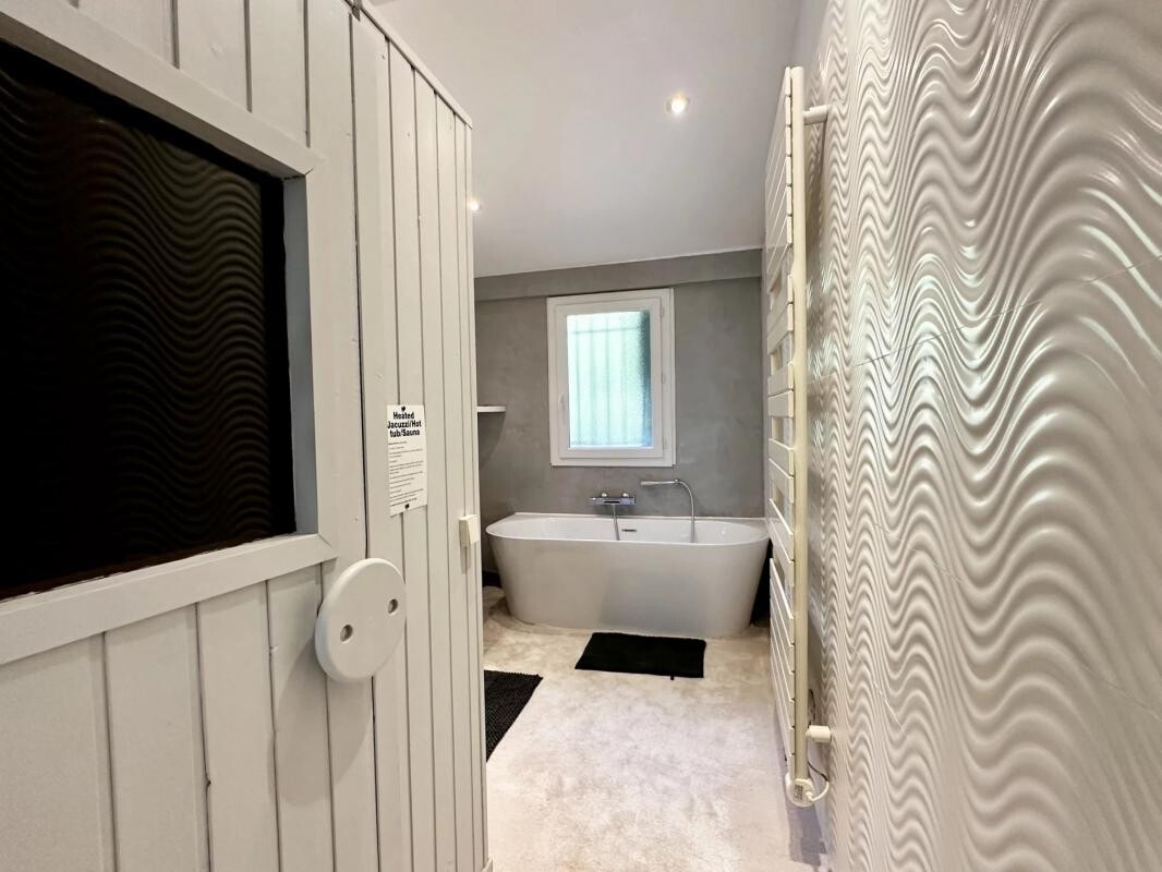 Photo 8 : Villa de charme de 170 M2 dans quartier résidentiel aux Angles