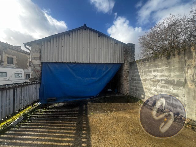 Photo 1 : Hangar à réhabiliter en résidence principale - Pamproux (79