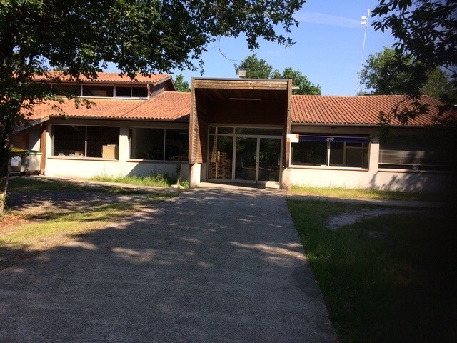Photo 3 : Locaux industriels/ stockage loués avec Rentabilité  > 12%.