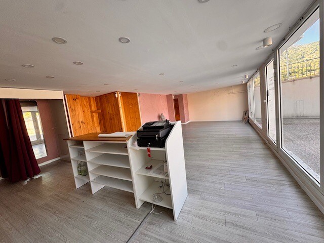 Photo 2 : LOCATION -Local commercial - Contes - 60m²
