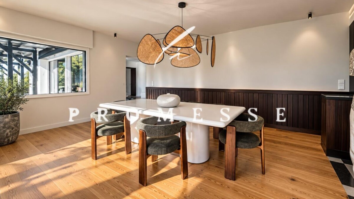 Photo 5 : Maison rénovée - Vue Rhune