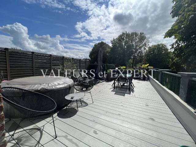 Photo 6 : TB Immeuble mixte de 175m2 avec deux terrasses et un garage