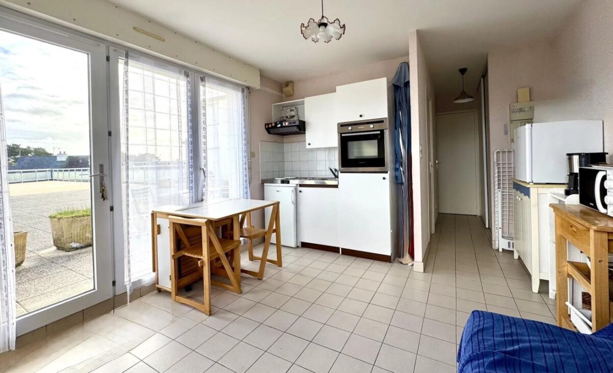 Photo 5 : T1 bis 29,17 m² + Terrasse commune - vue mer - plage 100 m Cave et Pk – 1er étage – Damgan