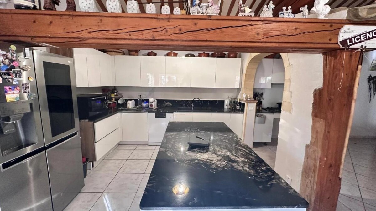 Photo 11 : Villa de plain pied avec appartement et dépendances à Vedène