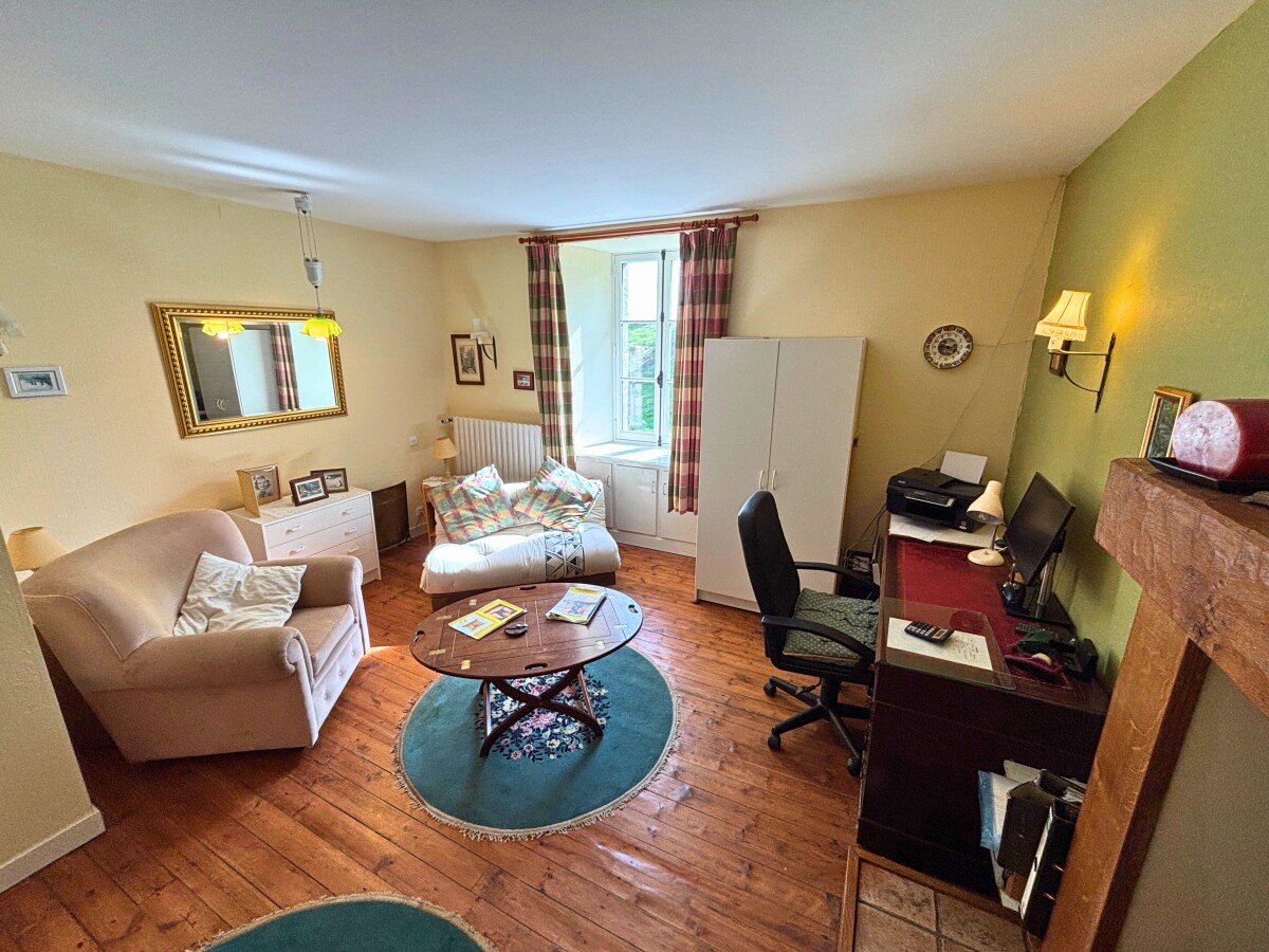 Photo 8 : Maison - Saint-Laurent-de-Cuves - 134m²