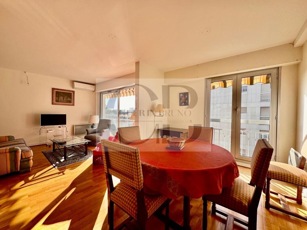 Photo 3 : Appartement de standing 99 m² – Centre-ville de Bergerac
