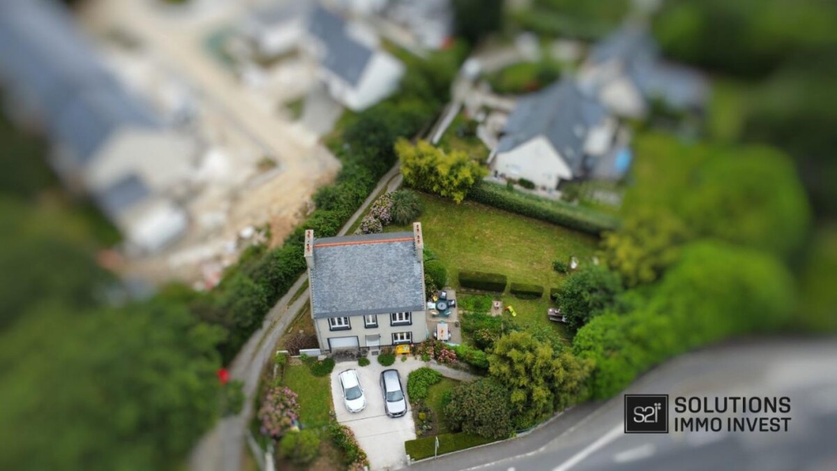 Photo 1 : Maison T6 sur parcelle de 1037m² constructible