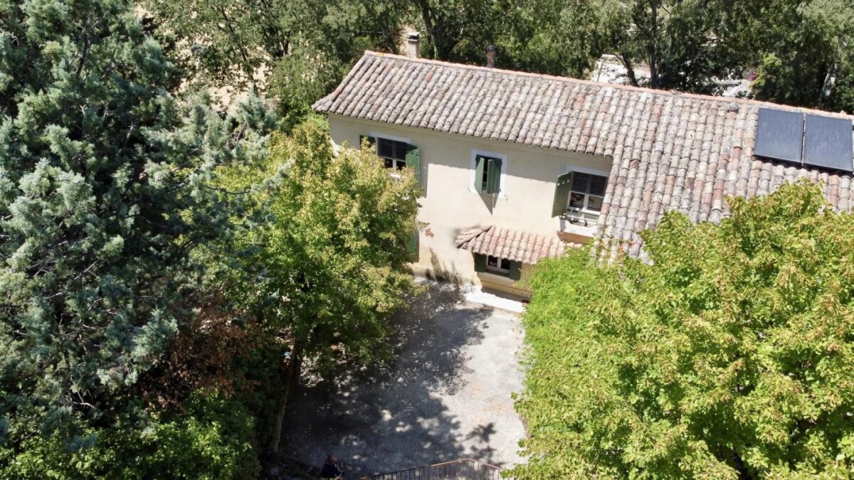 Photo 4 : Maison de caratère avec grand jardin entre Carpentras et St Didier