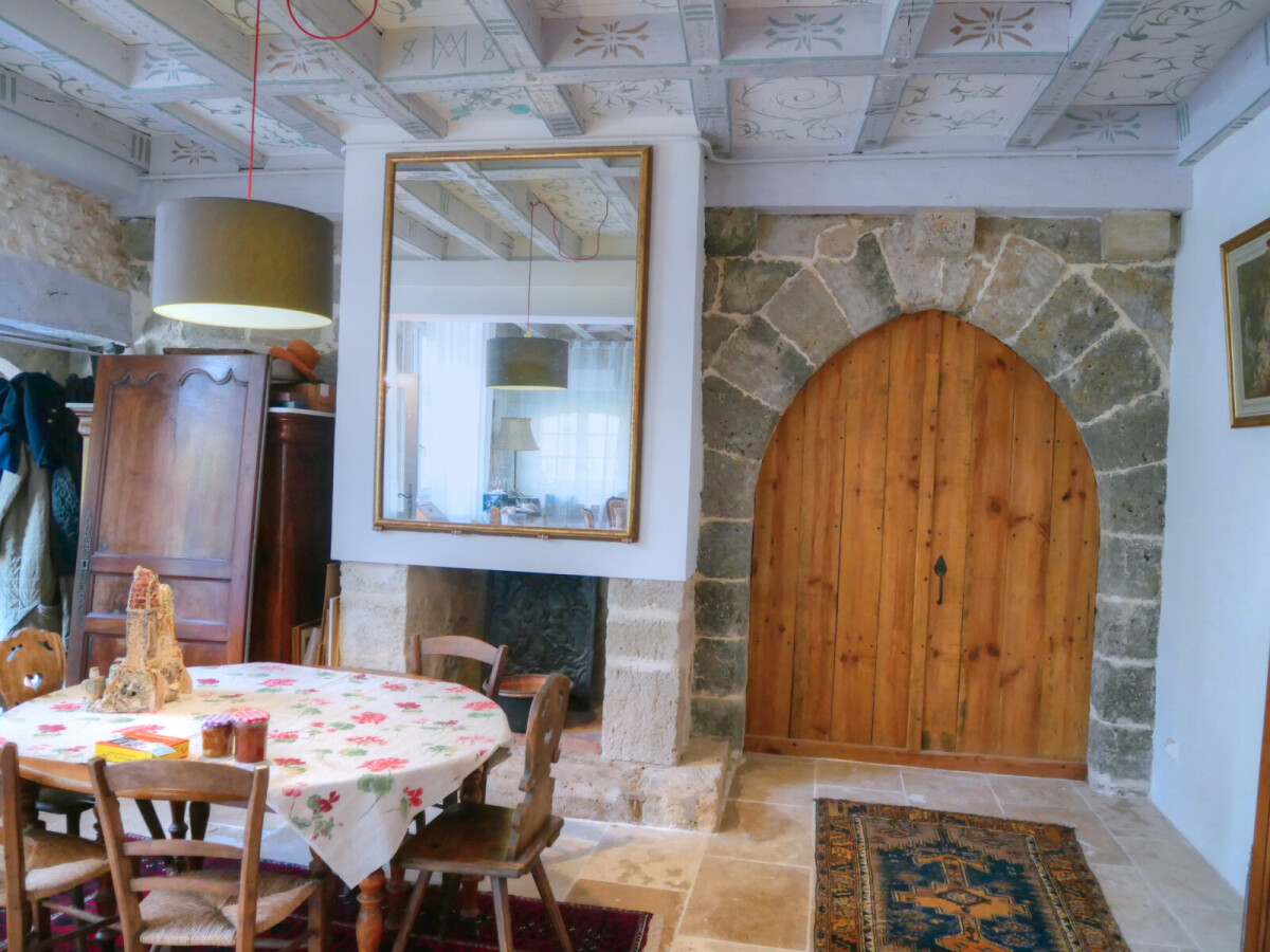 Photo 5 : Maison historique 280m² garage