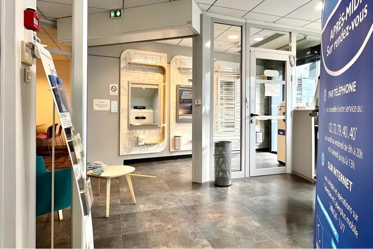 Photo 2 : Immeuble de rapport de qualité – Baud – Rendement 6,6% - 1 local commercial + 3 appartements