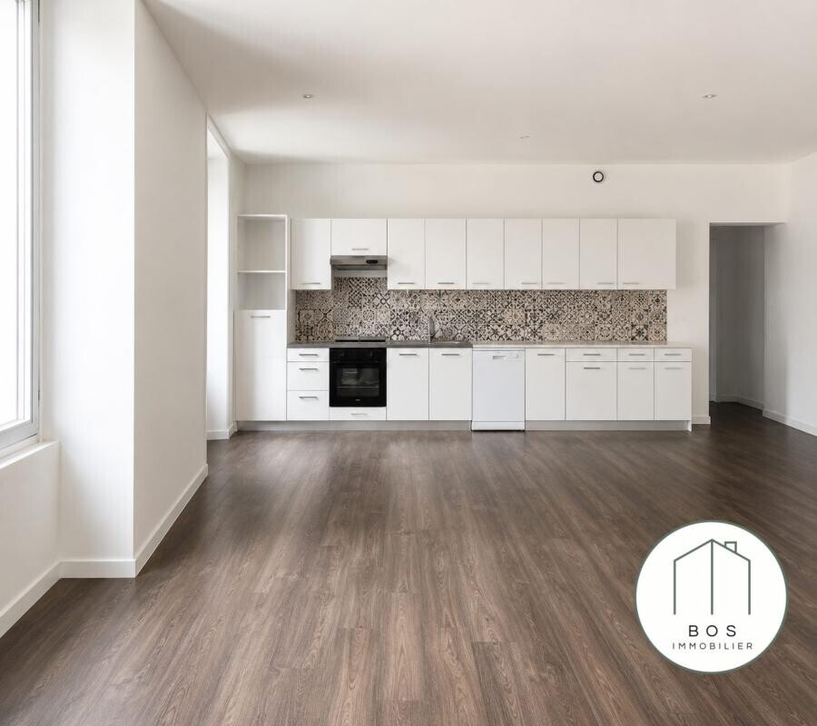 Photo 5 : Maison de ville avec deux appartements loués
