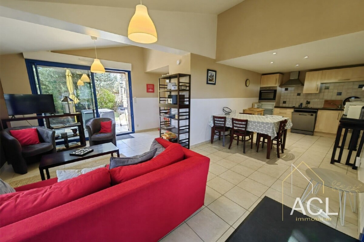 Photo 5 : Ensemble de 5 maisons avec piscine sur 9 000 m² arborés