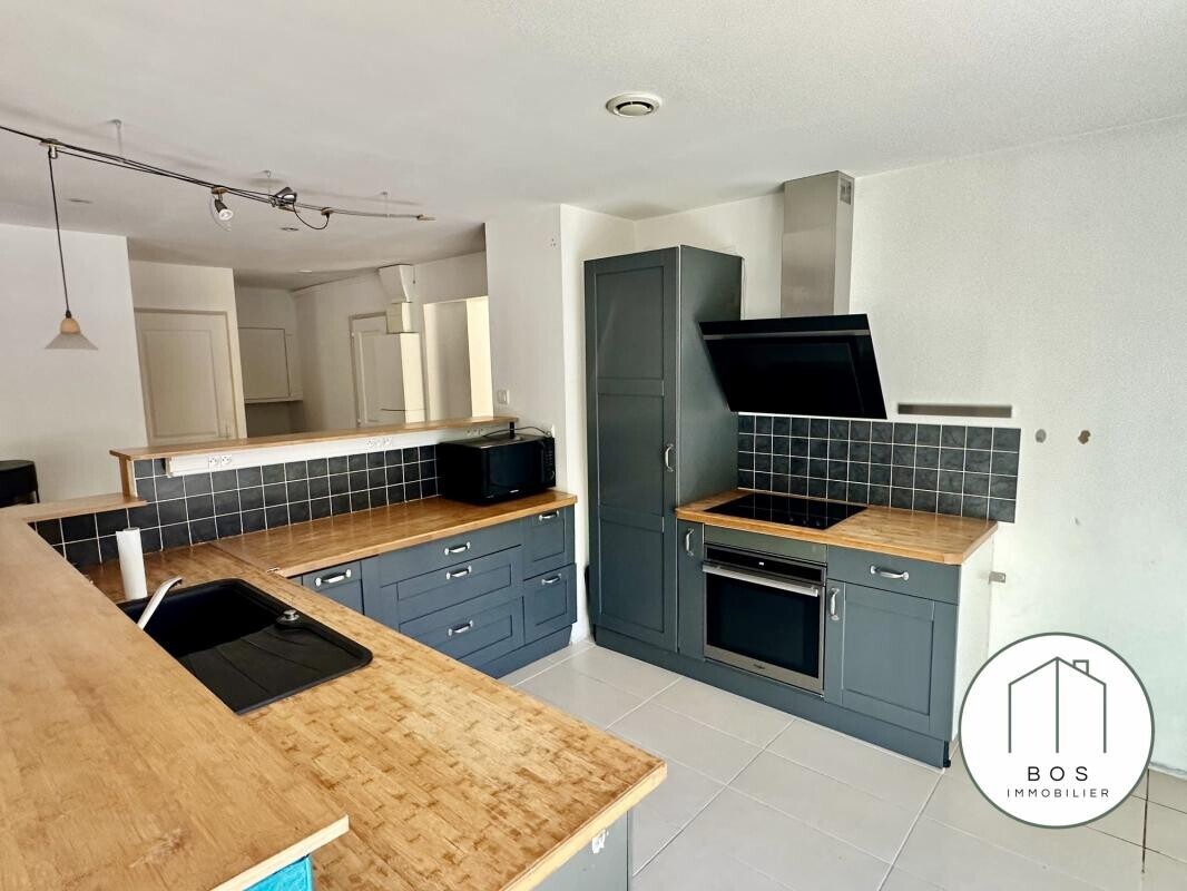 Photo 8 : Villa avec jardin et garage