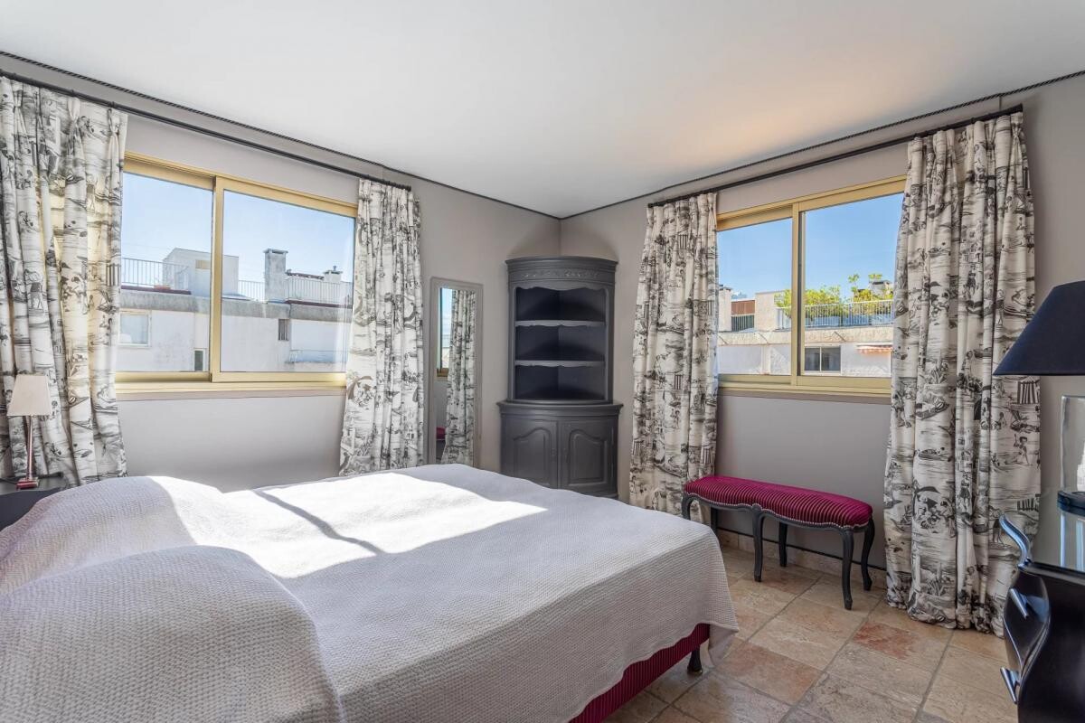 Photo 16 : Appartement en duplex avec toit terrasse à St Tropez