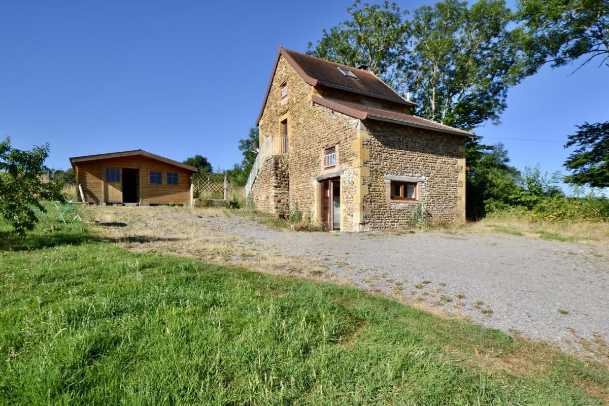 Photo 1 : MAISON EN PIERRE AVEC VUE
