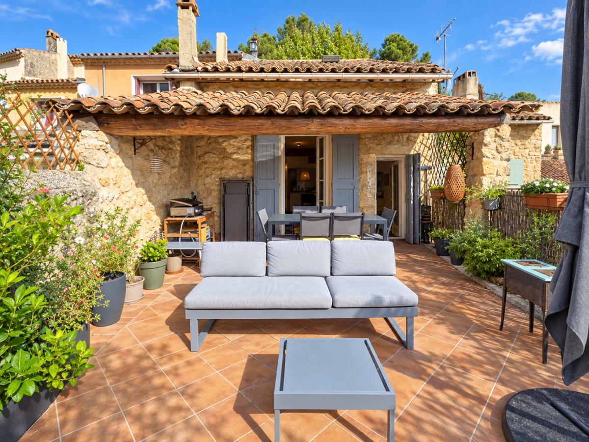 Photo 2 : Maison - Rognes - 127m²