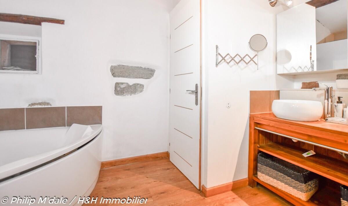 Photo 9 : Maison - Morières-lès-Avignon - 190m²