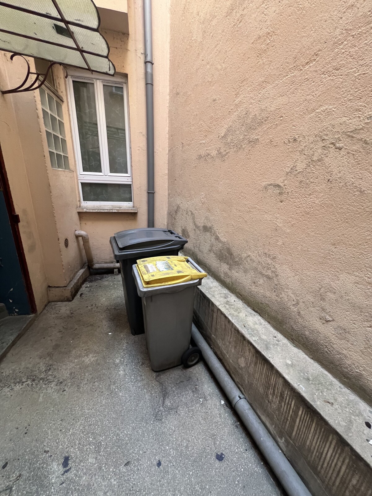Photo 9 : Immeuble - Vanves - 305m²