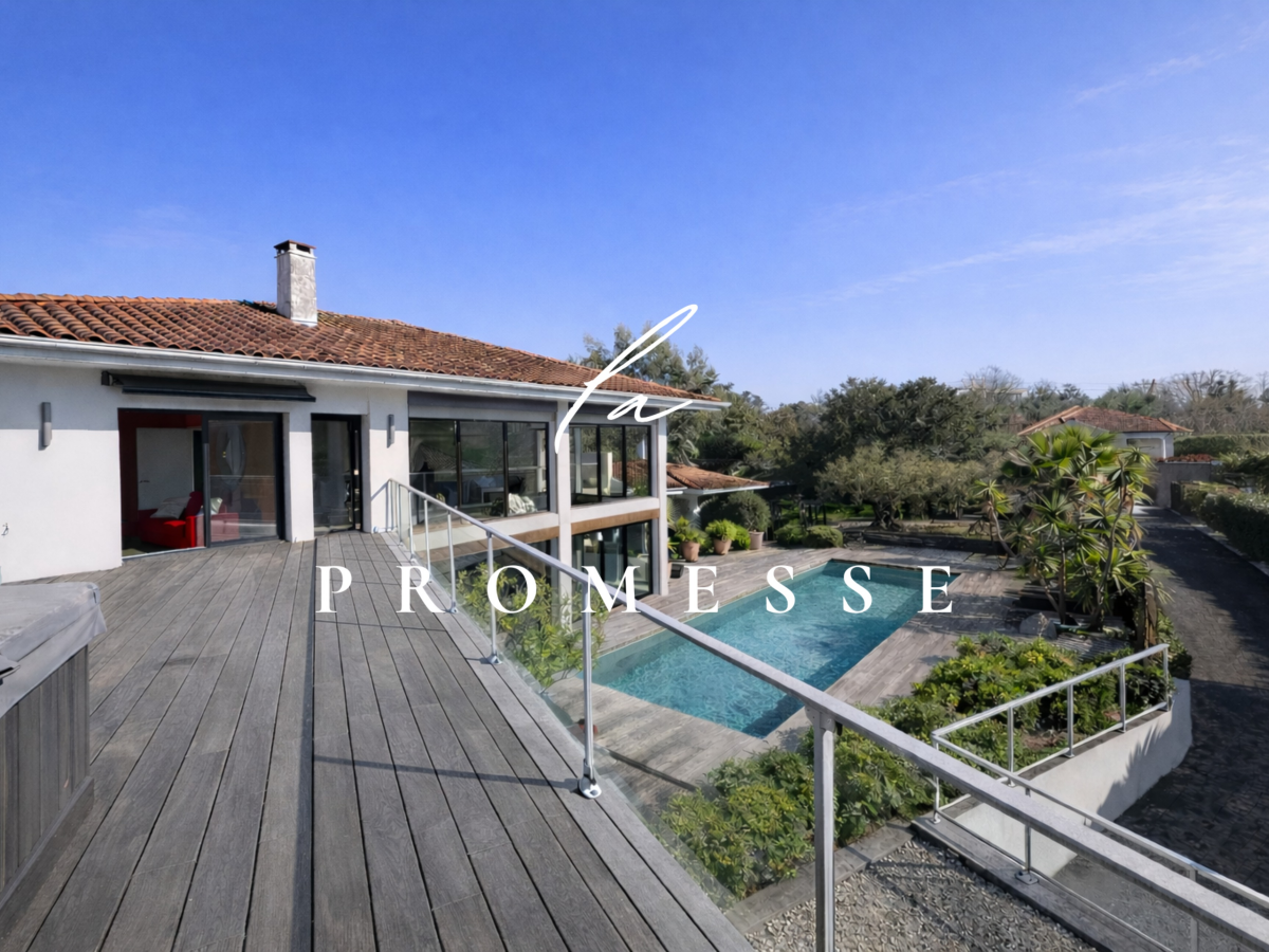 Photo 12 : Villa - Biarritz - 323m²