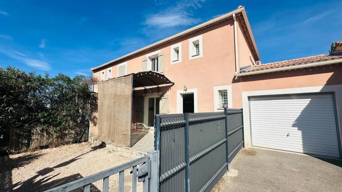 Photo 1 : Maison familiale 4 pièces - 80m² - Rochefort-du-Gard
