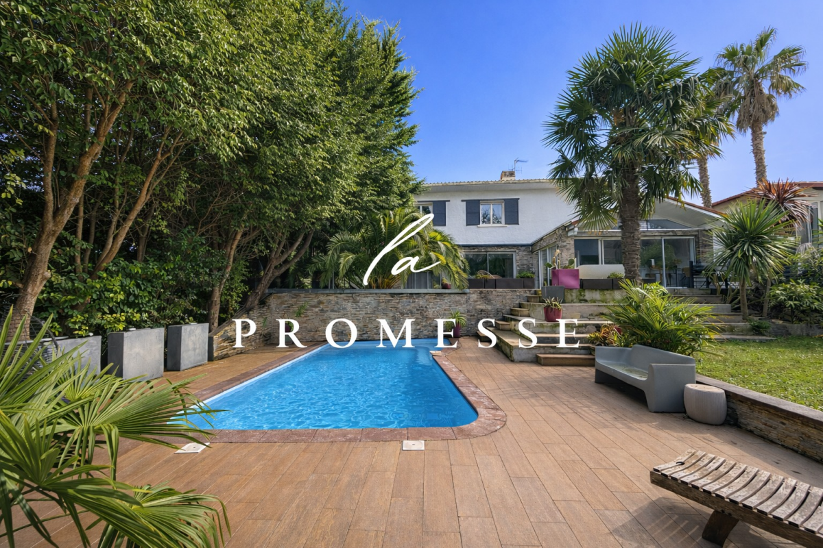 Photo 1 : BIARRITZ - Villa 300 m2 - Piscine