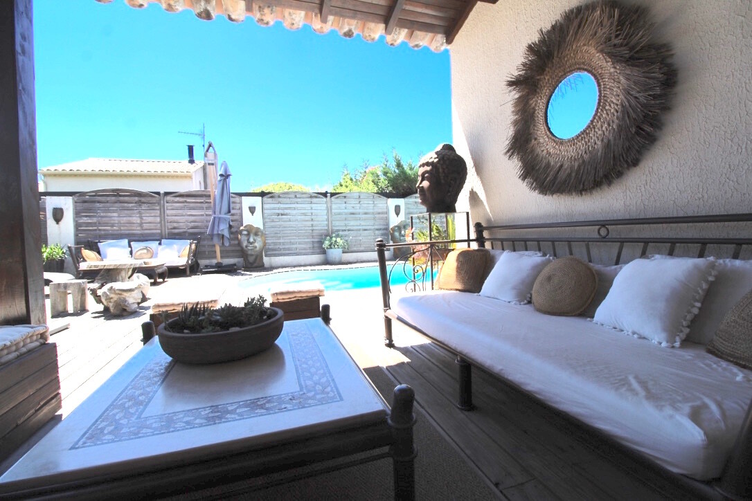 Photo 1 : GASSIN - Saint Martin - Maison ossature bois avec piscine