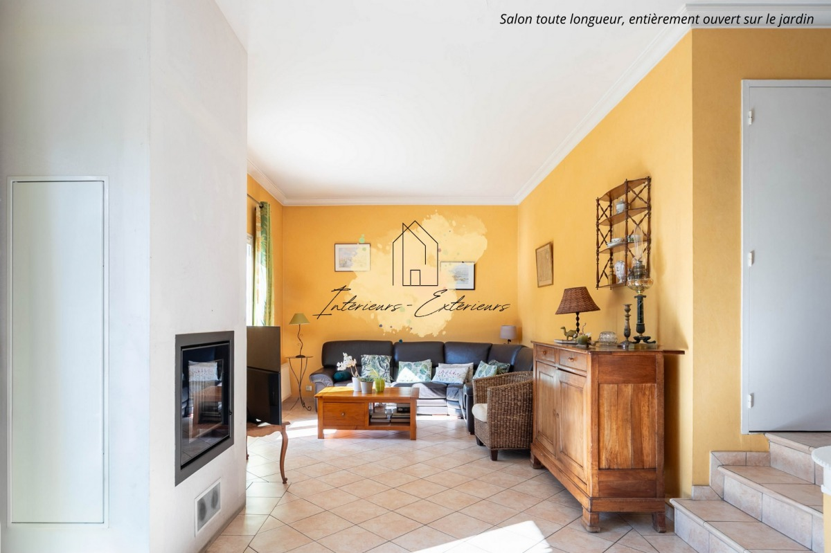 Photo 3 : Maison 6 pièces ,125 m², 4 chambres, à Jouy-le-Moutier