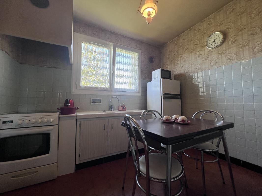 Photo 5 : Maison à beau potentiel à rénover -Ligugé-