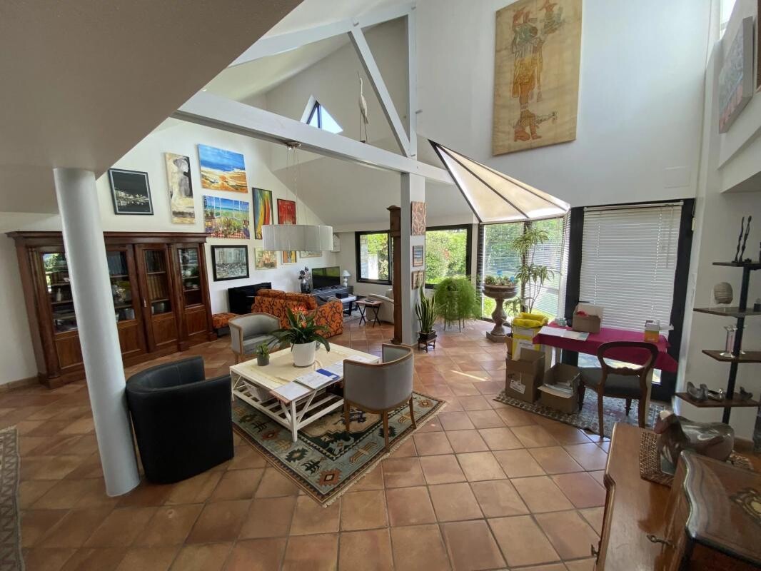 Photo 5 : Maison d’architecte – 199 m² de Plain-pied – Terrain 2190 m² - 10 mn de Vannes Ouest