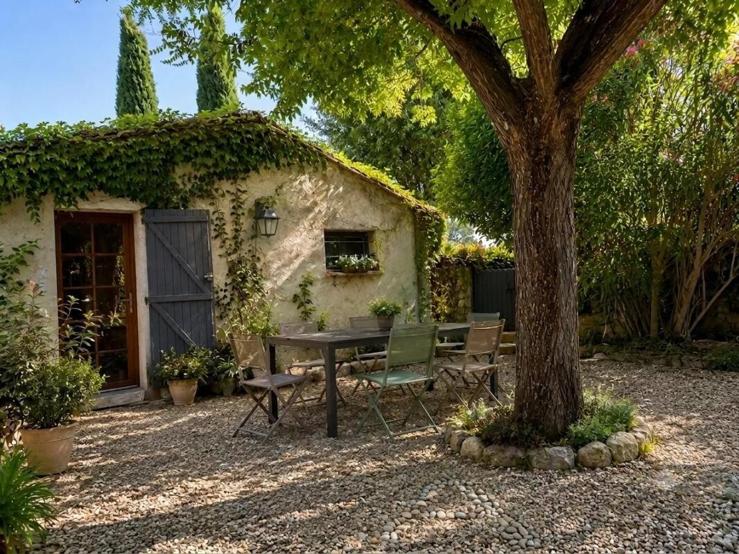 Photo 3 : Maison de caractère, jardin secret et douceur de vivre à Garrigues-Sainte-Eulalie