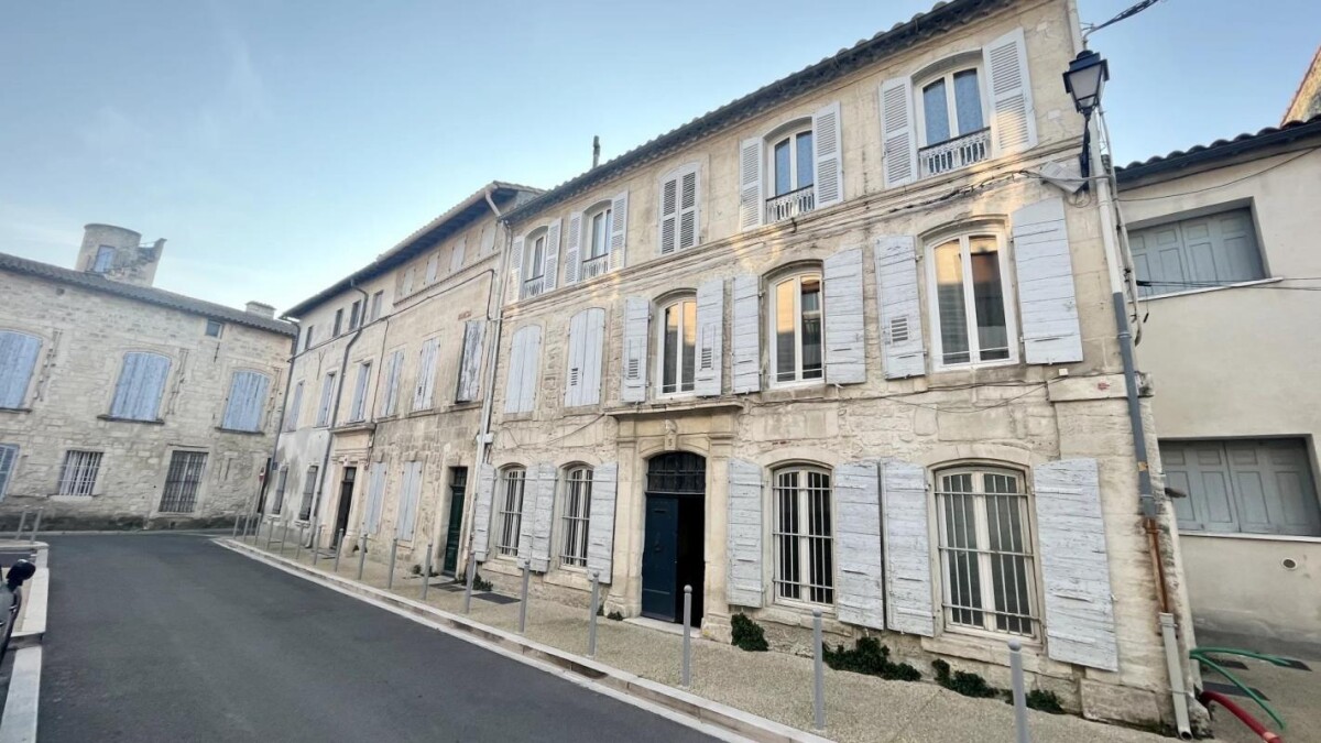 Photo 1 : Immeuble  de standing au coeur de Tarascon