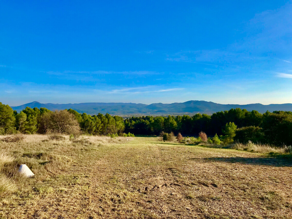 Photo 1 : Propriété - Aix-en-Provence - 570m²