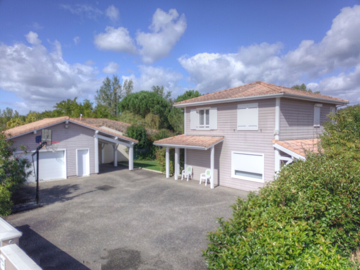 Photo 1 : Maison récente 4 chambres 144m² environnement calme