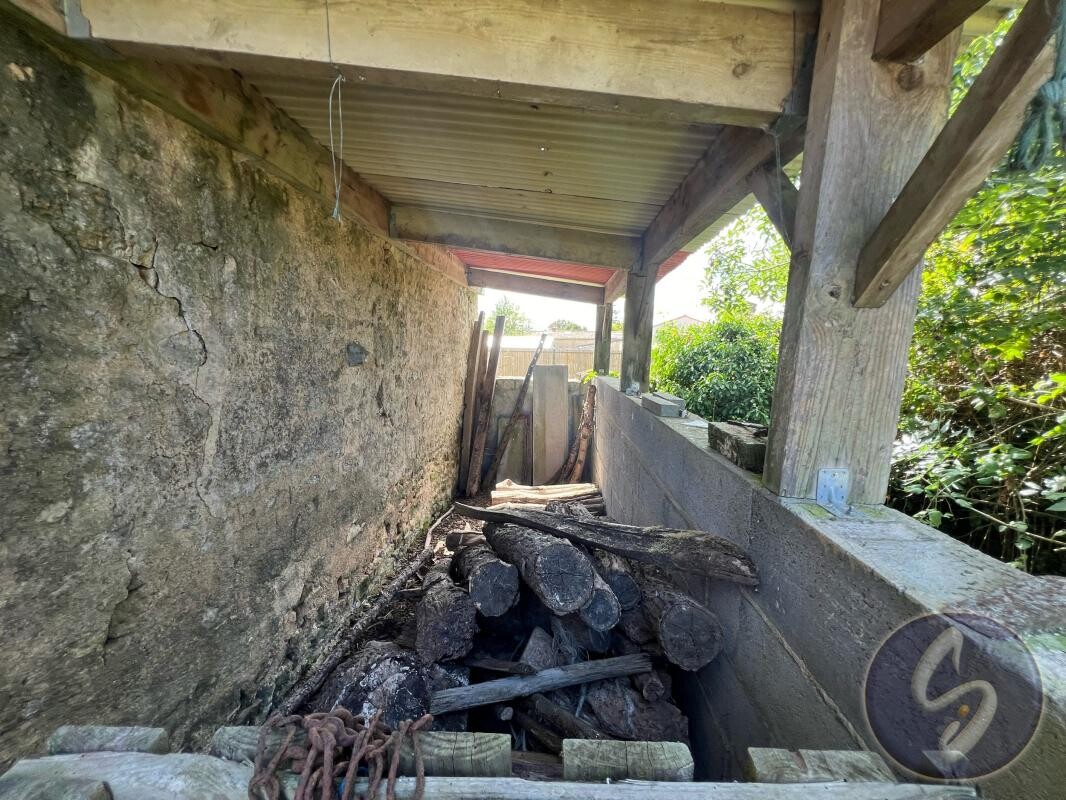 Photo 11 : ANCIENNE FERME 3 MINUTES ST MAIXENT OU ENSOA