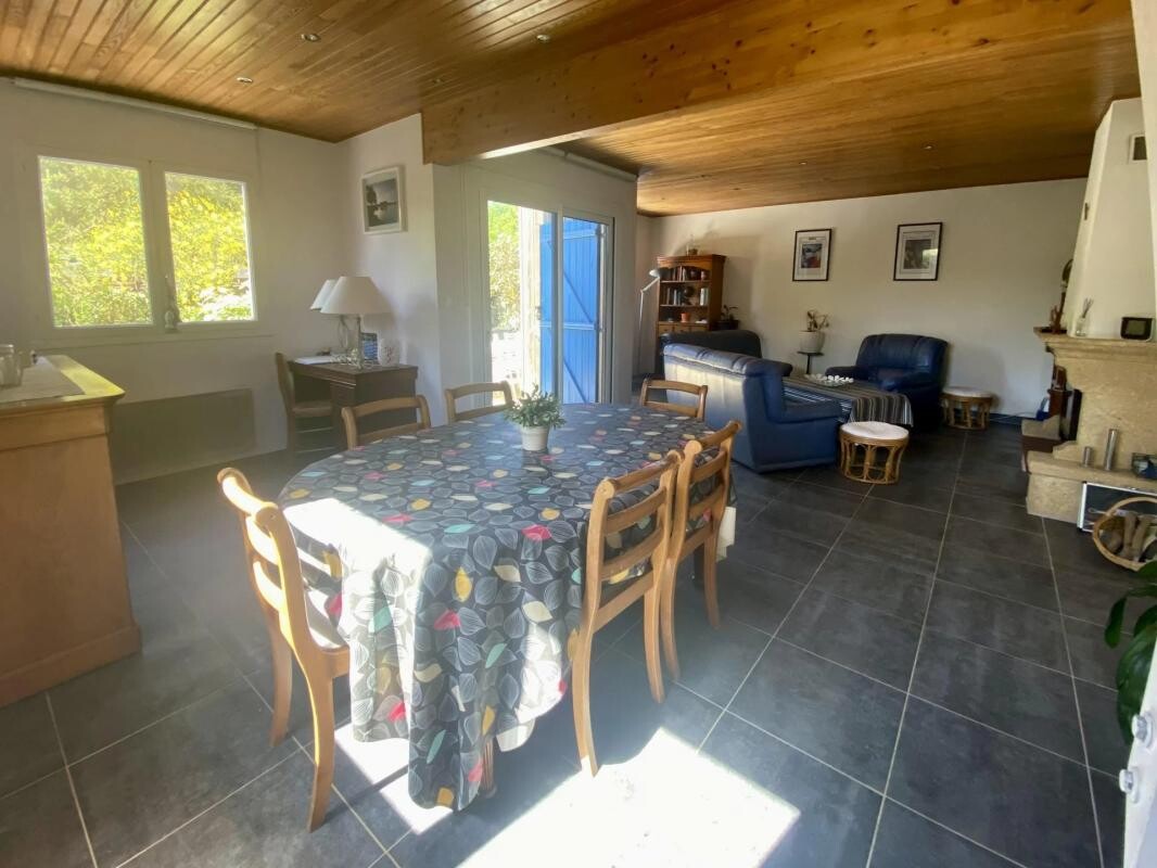 Photo 6 : Maison de charme bois 111 m² - 1,5 km océan - terrain 505 m² - Saint-Gildas-de-Rhuys
