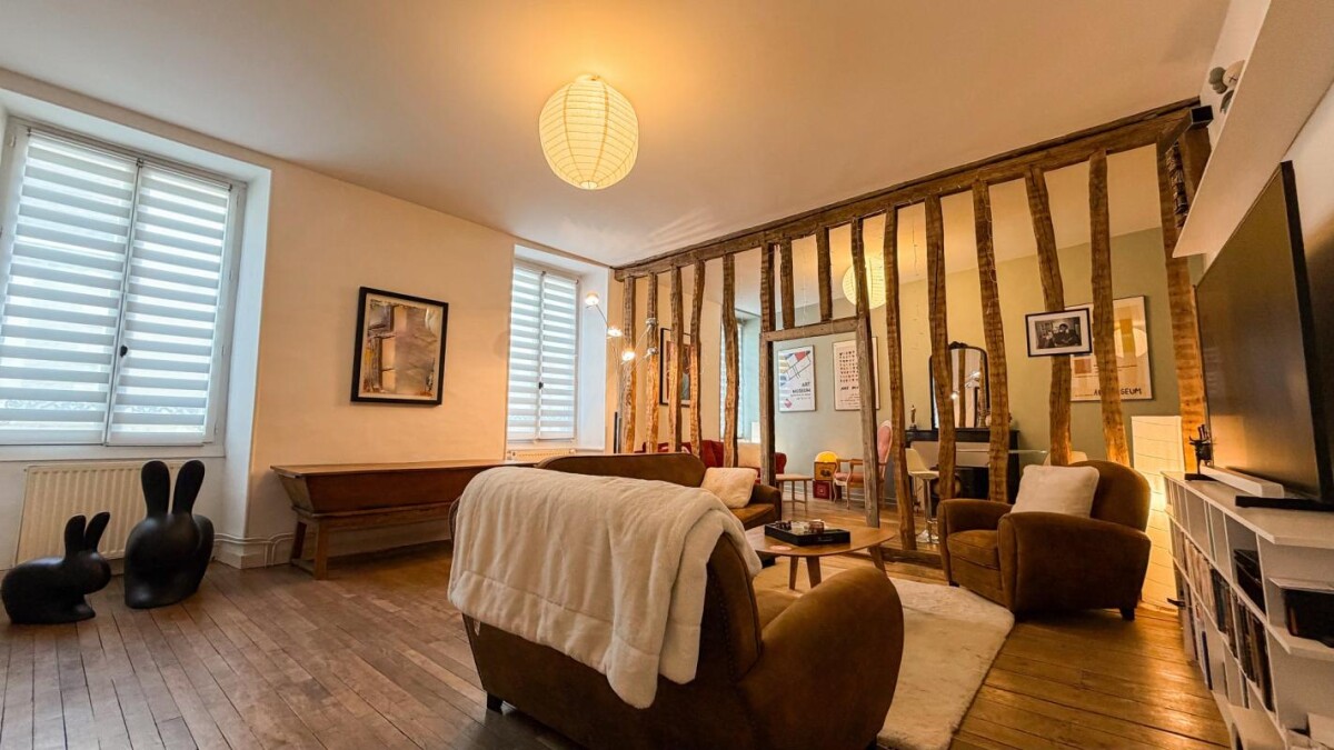 Photo 4 : Maison de charme avec jardin centre ville de Poitiers - Un l