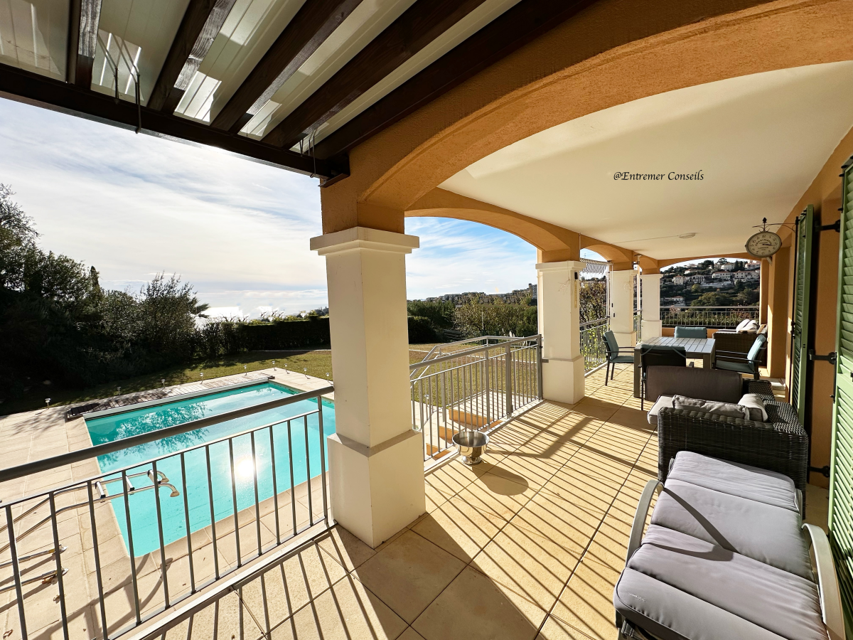 Photo 3 : Maison - Nice - 200m²