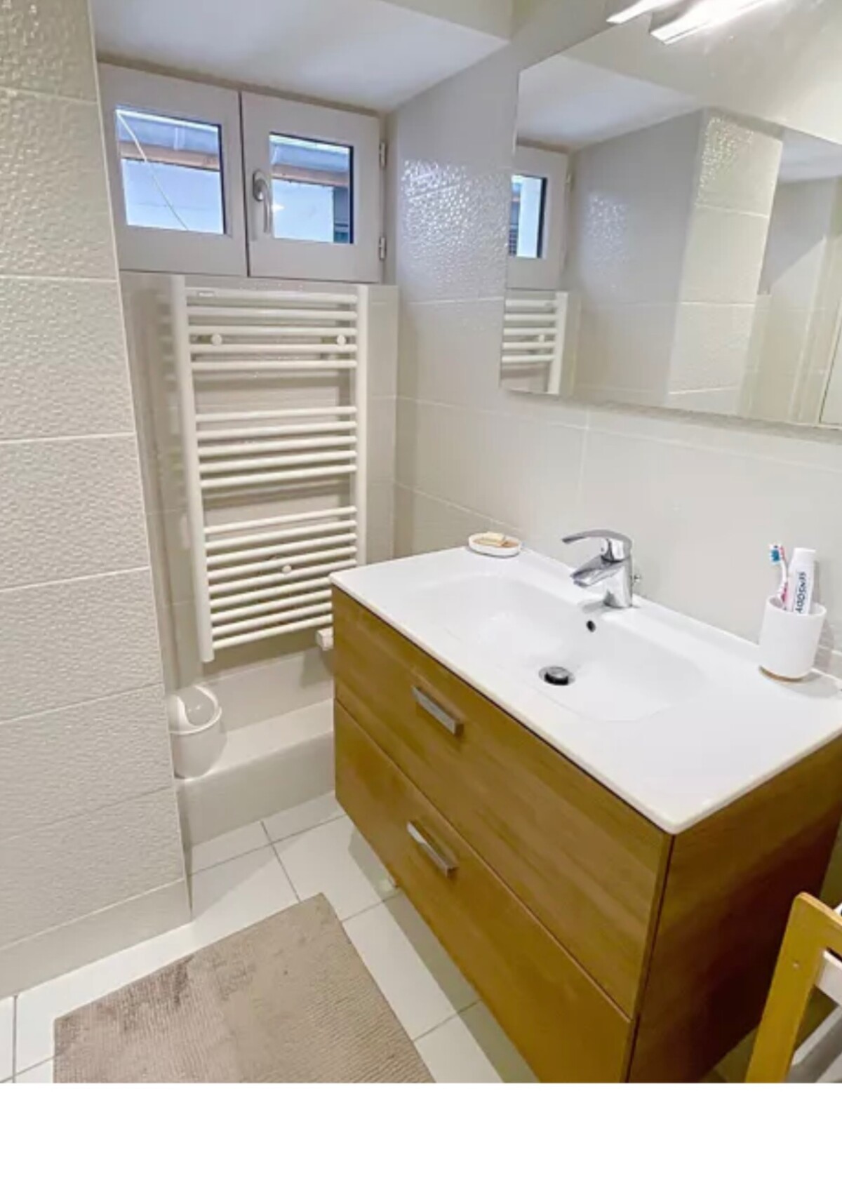 Photo 7 : Rare T2 duplex meublé climatisé - Lyon - 43m²